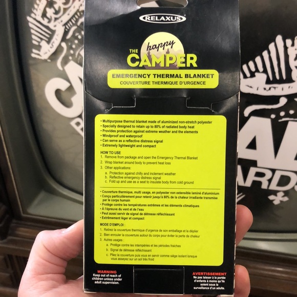 Emergency thermal blanket - Picture 4 of 4